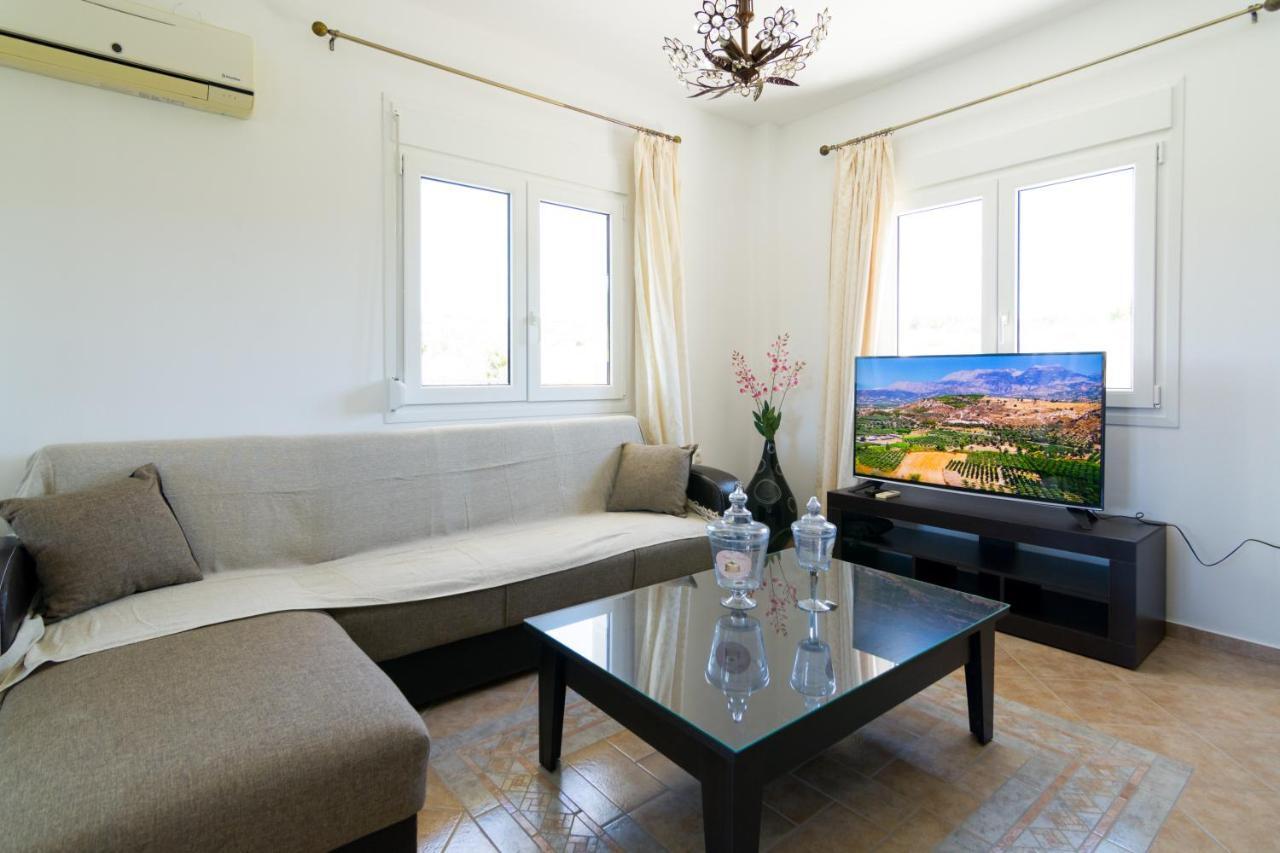 Stratos Palace Elia  ภายนอก รูปภาพ